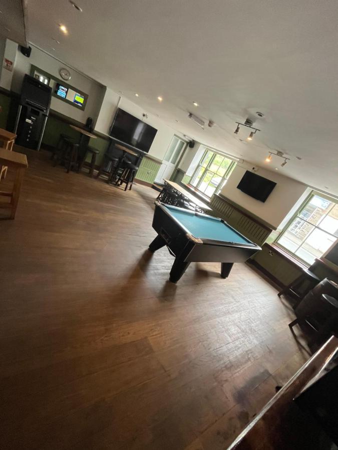 Hampton Hotel & Restaurant Ландриндод Уелс Екстериор снимка